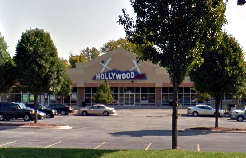 Hollywood Video - Monroe - 335 S Telegraph Rd (newer photo)